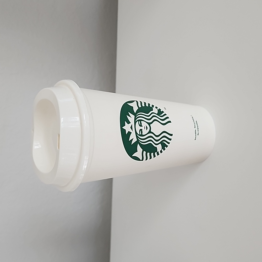 Starbucks plastic to go cup